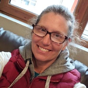 Meet your Posher, Deanna